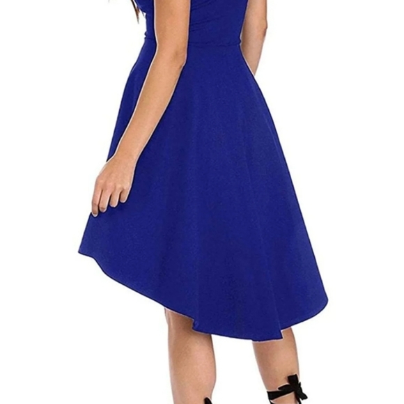 Dress with skater style skirt - Picture 3 of 4